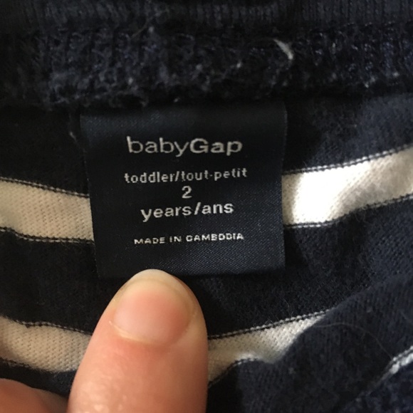 Gap 2t like new - Picture 2 of 2
